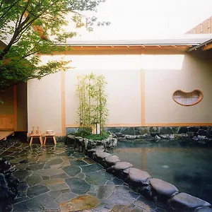 Ryokan (tradycyjny japoński pensjonat lub zajazd) Yuno Yado Shoei, Kioto